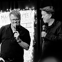 4004_Macht_Worte_Brauhaus_Juni_2025_Chadde-Smotlacha-Moderation_DxO_15x10_1