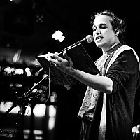 4107_Macht_Worte_Brauhaus_Juni_2025_Emil_Engelhardt_DxO_15x10_1